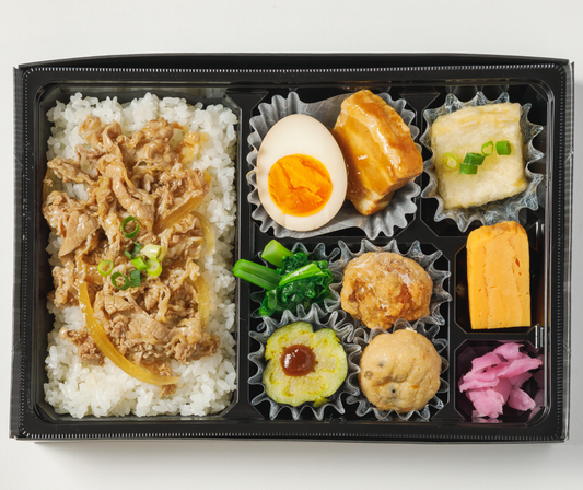 ⑪やわらか牛飯と豚の角煮御膳