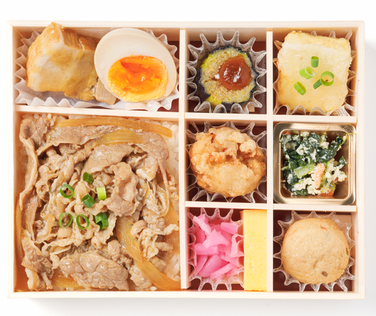 ⑪やわらか牛飯と豚の角煮御膳