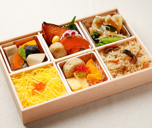 A4-鮭の柚庵焼きと鰈ときのこのおろし餡かけ御膳