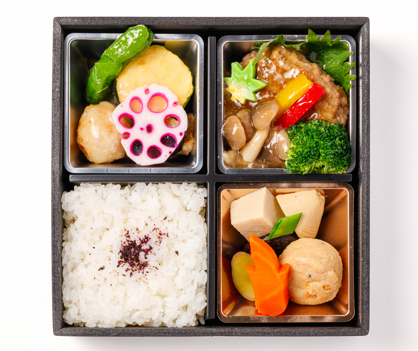 ㊴季節野菜と煮物と大豆ハンバーグのヴィーガン懐石和膳