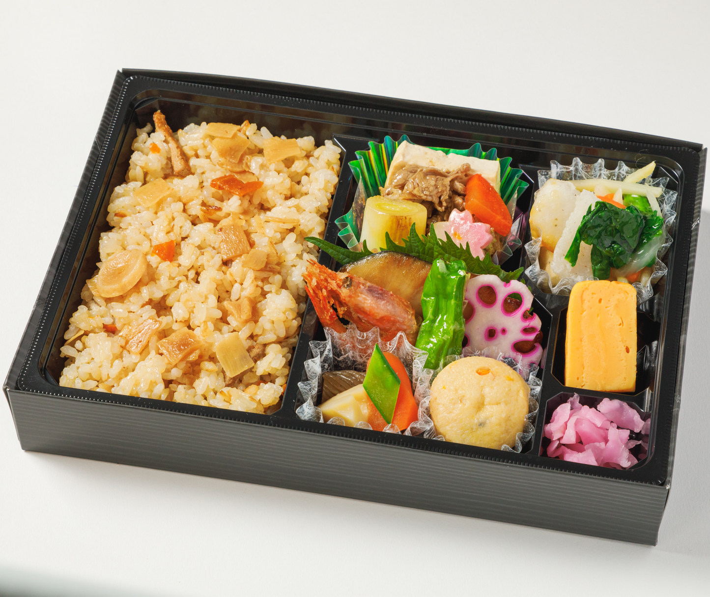 H-4　牛すき焼きと鰆柚庵焼き鰈と春野菜の揚げ出し御膳