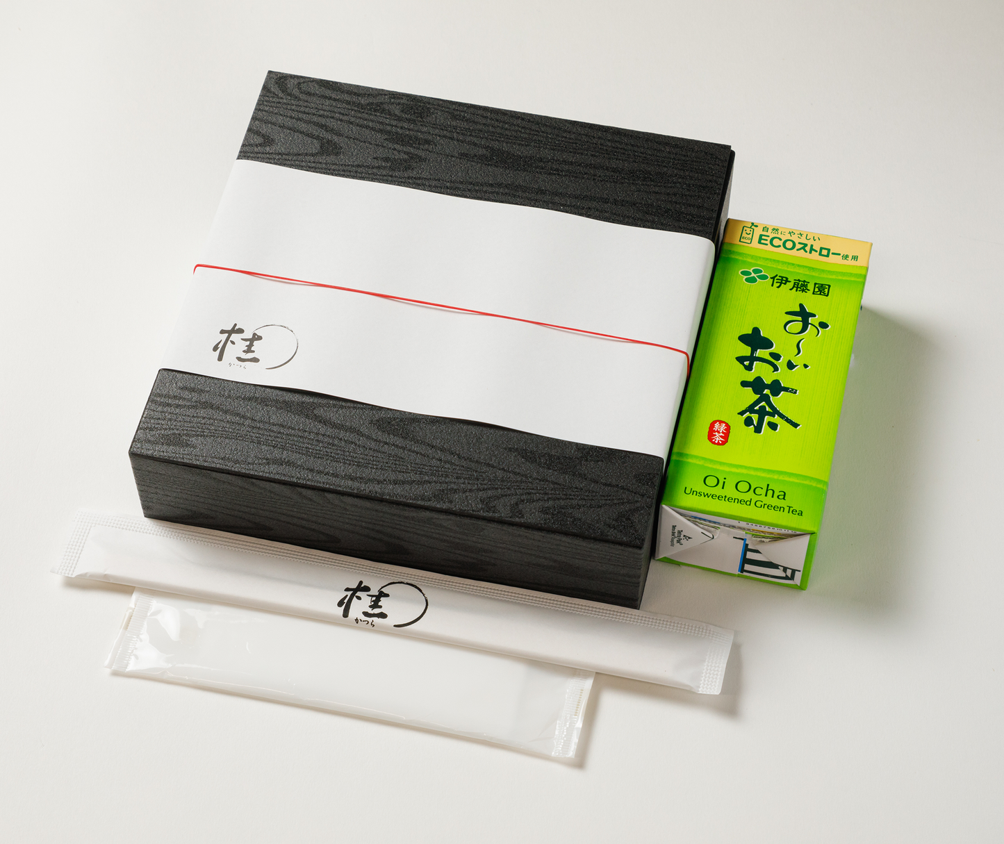 ⑯やわらか牛飯と鰻の特選御膳